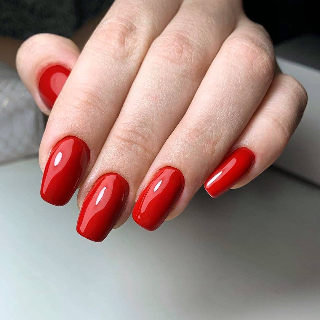 unghie rosse